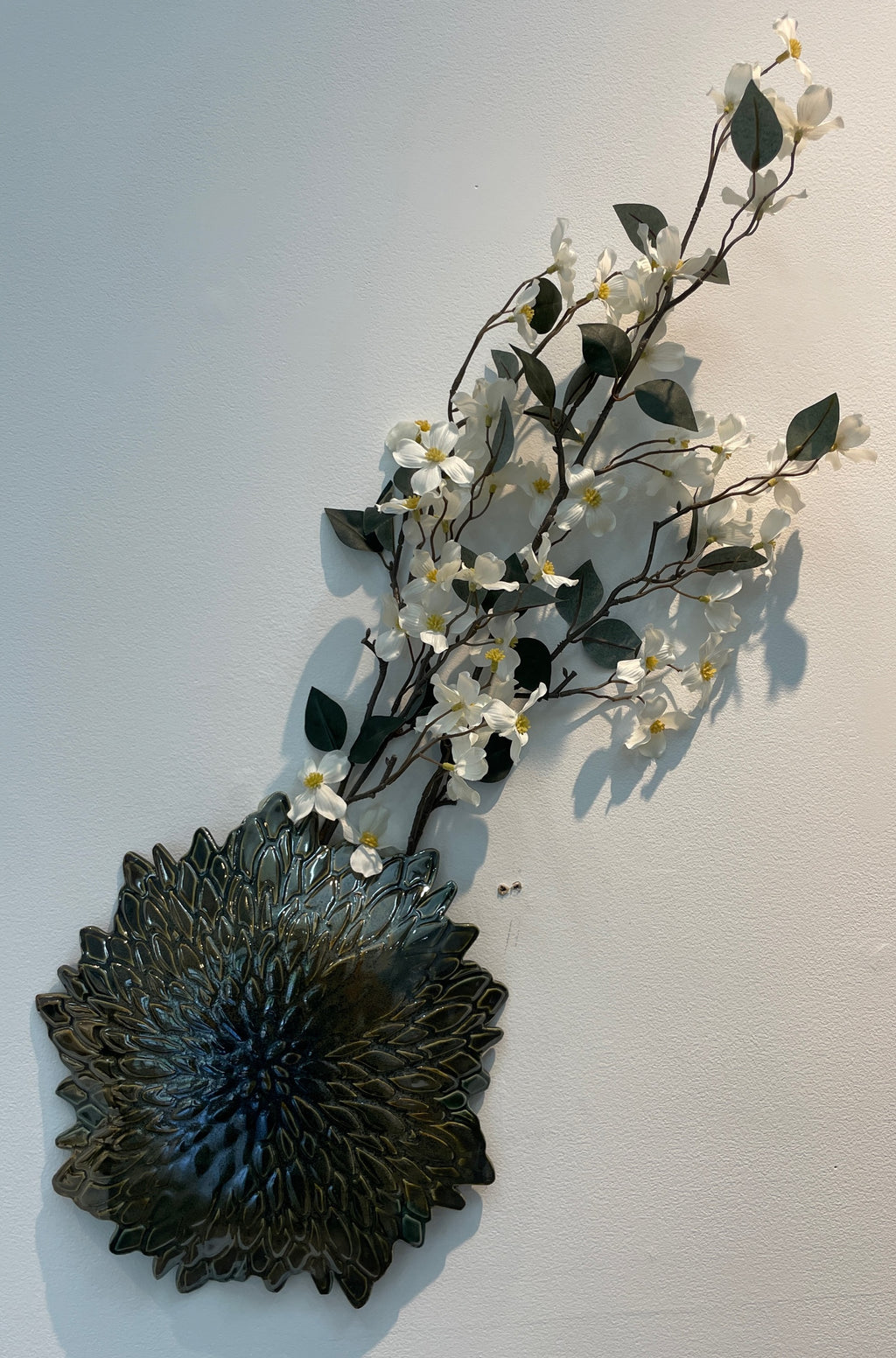 Eye-Catching Wall Hangers