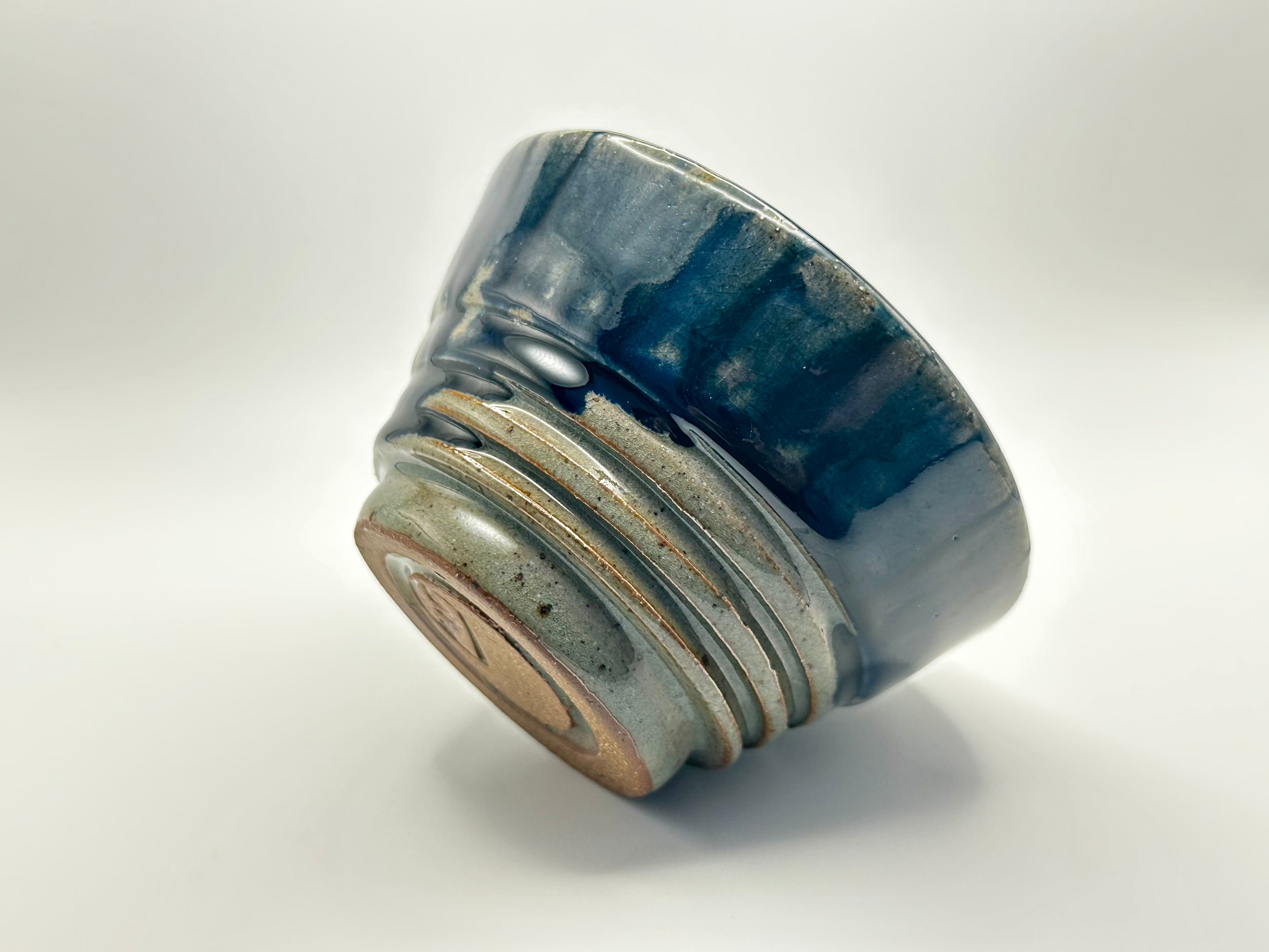 Hand Held Bowl
